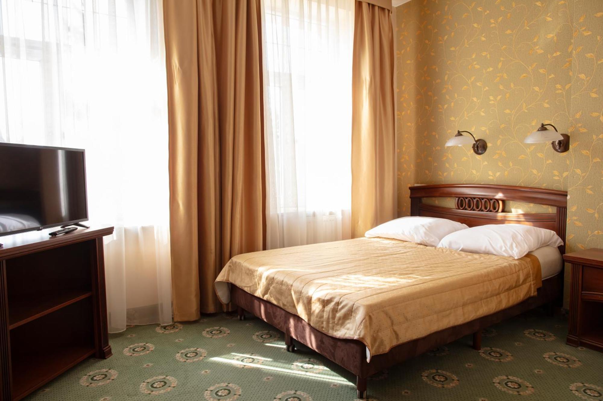 Hotel Arkadia Royal วอร์ซอ ภายนอก รูปภาพ